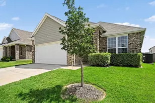 9828 Dynamics Dr, Fort Worth, TX 76131 - Photo 4