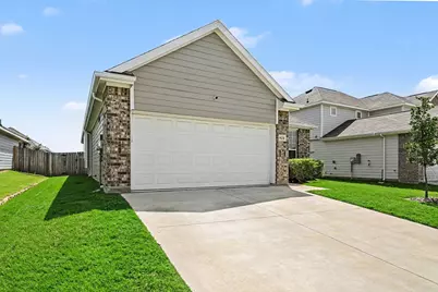 9828 Dynamics Drive, Fort Worth, TX 76131 - Photo 2