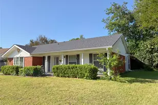 612 N 59th St, Waco, TX 76710 - Photo 2