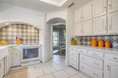 3704 Edgefield Lane, Bedford, TX 76021 - Photo 6