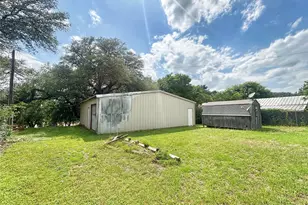 101 Riverview Rd, Millsap, TX 76066 - Photo 2