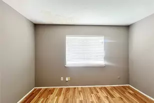 6011 Dooley Dr, The Colony, TX 75056 - Photo 10