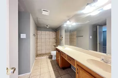 6011 Dooley Drive, The Colony, TX 75056 - Photo 6