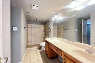 6011 Dooley Dr, The Colony, TX 75056 - Photo 6