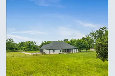 800 County Road 4108, Greenville, TX 75401 - Photo 36