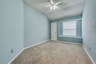804 Santa Fe Trail, Irving, TX 75063 - Photo 16