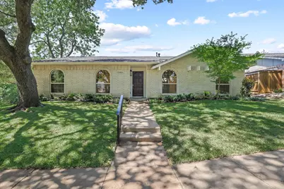 10801 Middle Knoll Drive, Dallas, TX 75238 - Photo 4