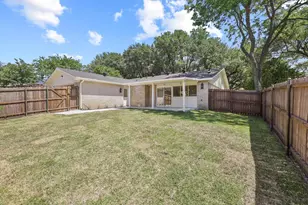10801 Middle Knoll Dr, Dallas, TX 75238 - Photo 26