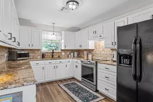 274 Dove Hill Ln, China Spring, TX 76633 - Photo 8