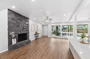 1917 Toplea Dr, Euless, TX 76040 - Photo 6