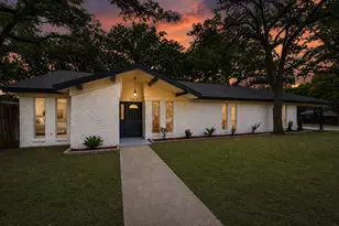 1917 Toplea Dr, Euless, TX 76040 - Photo 1