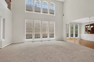 3351 Garrett Dr, Irving, TX 75062 - Photo 6