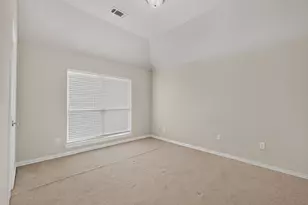3351 Garrett Dr, Irving, TX 75062 - Photo 26