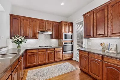 3351 Garrett Drive, Irving, TX 75062 - Photo 12