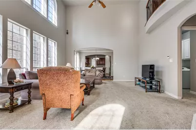 3351 Garrett Drive, Irving, TX 75062 - Photo 2