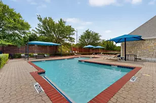 3351 Garrett Dr, Irving, TX 75062 - Photo 32