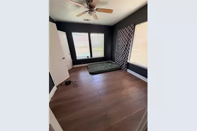 1531 Padgitt Avenue, Dallas, TX 75203 - Photo 10