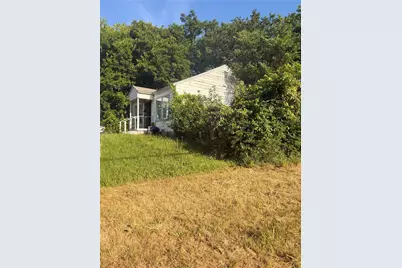 1531 Padgitt Avenue, Dallas, TX 75203 - Photo 2