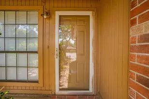 4517 Compass Ct, Fort Worth, TX 76135 - Photo 2