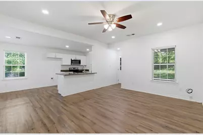 521 E Sears Street, Denison, TX 75021 - Photo 1