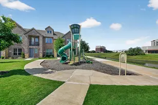 669 Trail Side Dr, Lewisville, TX 75067 - Photo 14