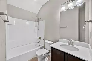 2325 Leeward Pl, Little Elm, TX 75068 - Photo 14
