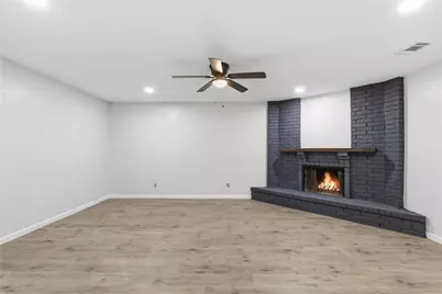 5733 Maiden Lane, Fort Worth, TX 76131 - Photo 8