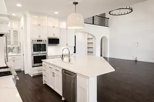 12897 Cross Point Dr, Frisco, TX 75033 - Photo 4