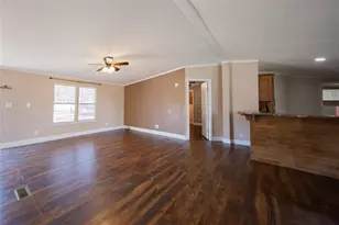 153 Alice Springs Ln, Weatherford, TX 76085 - Photo 4