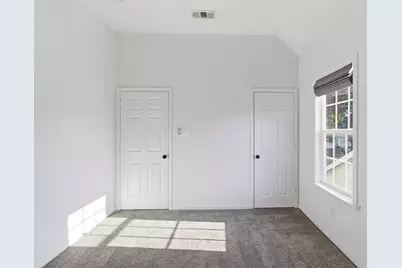 612 W 8th Street, Dallas, TX 75208 - Photo 20