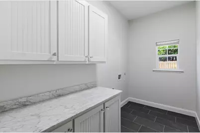 612 W 8th Street, Dallas, TX 75208 - Photo 22