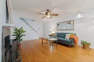 7452 E NW Hwy, Dallas, TX 75231 - Photo 4
