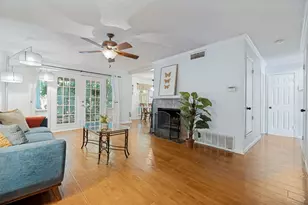 7452 E NW Hwy, Dallas, TX 75231 - Photo 10