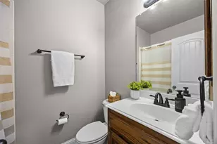 1220 King George Ln, Savannah, TX 76227 - Photo 18