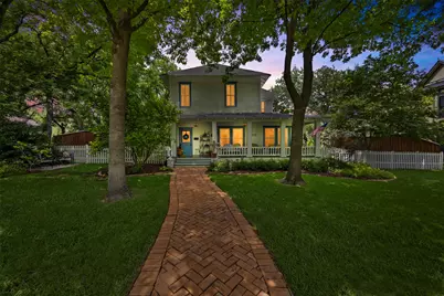604 W Jefferson Street, Waxahachie, TX 75165 - Photo 2