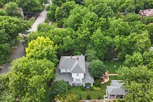 604 W Jefferson St, Waxahachie, TX 75165 - Photo 38
