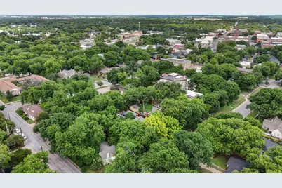 604 W Jefferson Street, Waxahachie, TX 75165 - Photo 38