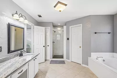 828 Lakeview Court, Coppell, TX 75019 - Photo 32