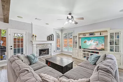 828 Lakeview Court, Coppell, TX 75019 - Photo 8