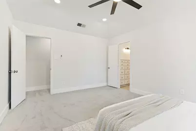 10029 Stoneleigh Drive, Benbrook, TX 76126 - Photo 16