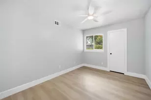 8034 Greenhollow, Dallas, TX 75240 - Photo 12