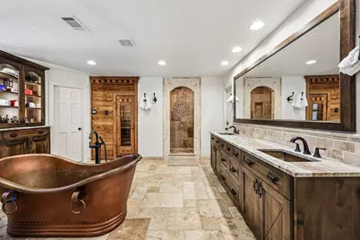 221 N Lucas Drive, Grapevine, TX 76051 - Photo 24