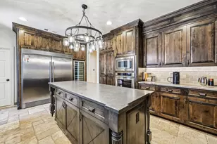 221 N Lucas Dr, Grapevine, TX 76051 - Photo 16