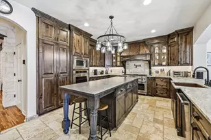 221 N Lucas Dr, Grapevine, TX 76051 - Photo 14