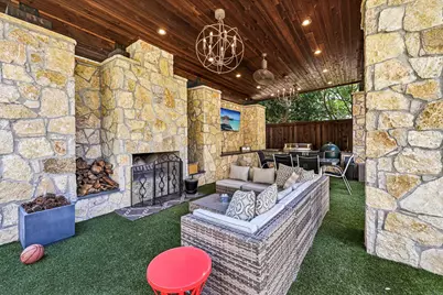 221 N Lucas Drive, Grapevine, TX 76051 - Photo 36