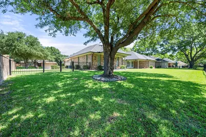 1208 Fairfax Drive, Mansfield, TX 76063 - Photo 34