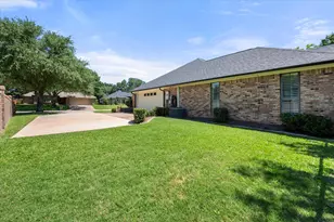 1208 Fairfax Dr, Mansfield, TX 76063 - Photo 36