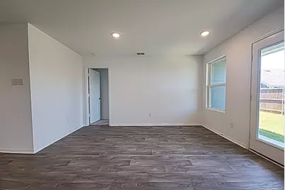 633 Quail Meadows Drive, Cleburne, TX 76031 - Photo 10