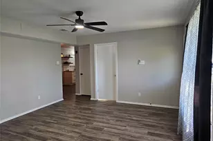 200 E Charles St, Riesel, TX 76682 - Photo 20