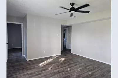 200 E Charles Street, Riesel, TX 76682 - Photo 16